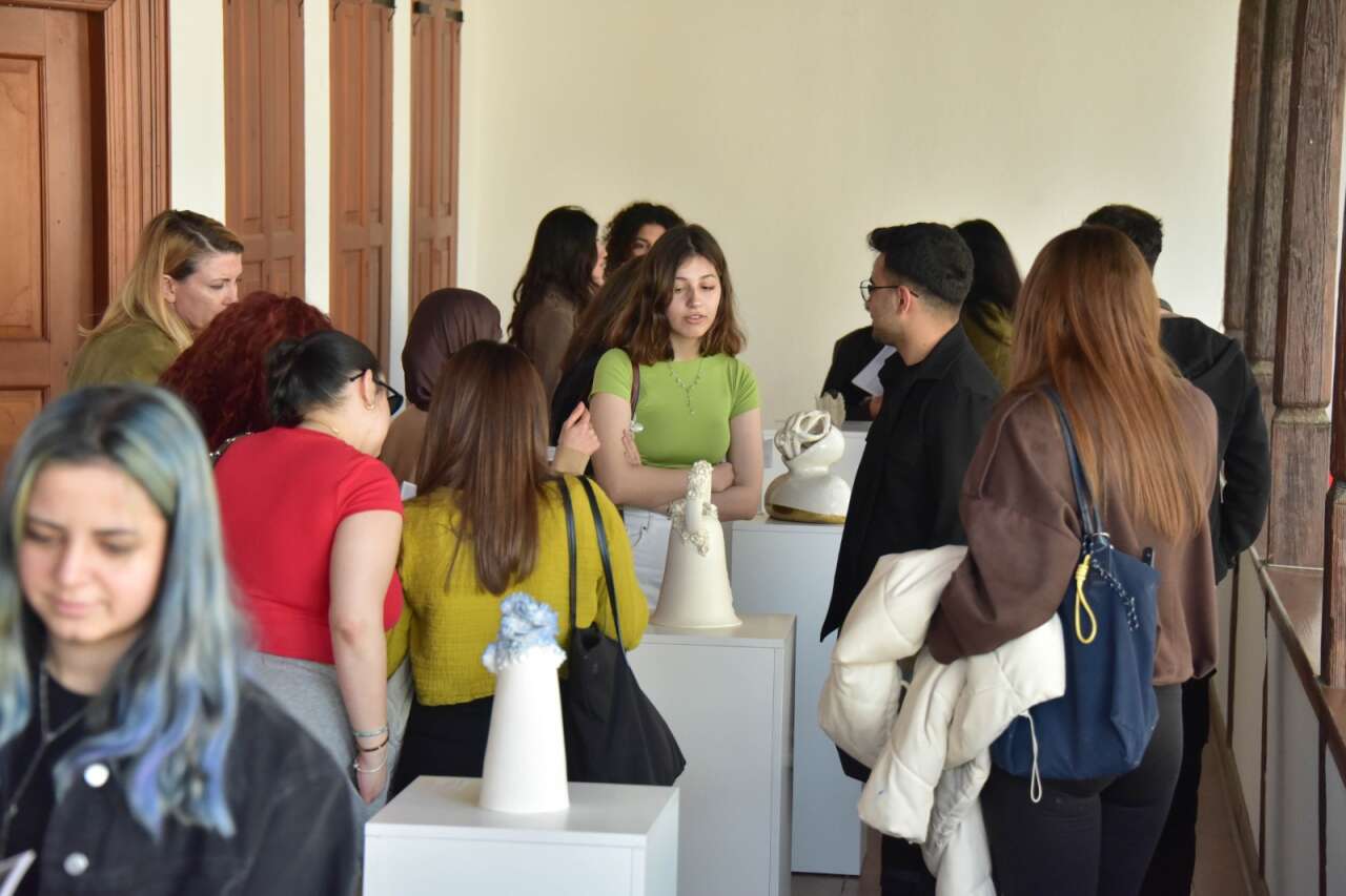 MSKÜ BİO’da “Akrom” Sergisi Sanatla Düşündürmeye Açıldı 8